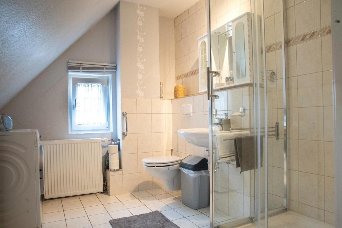 Farbenfrohe Ferienwohnung Detmold Extérieur photo